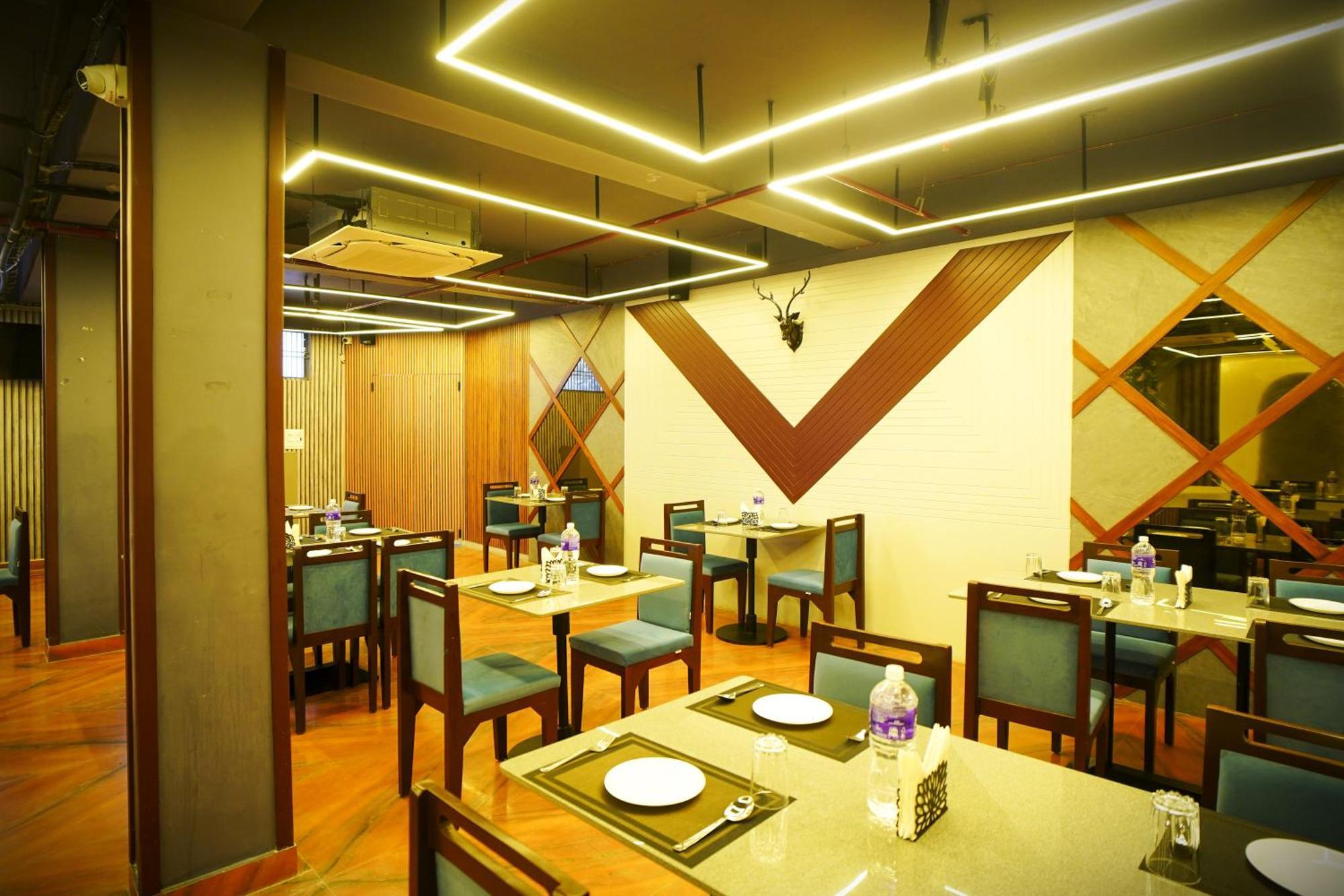 Hotel Rama Gorakhpur Exterior photo